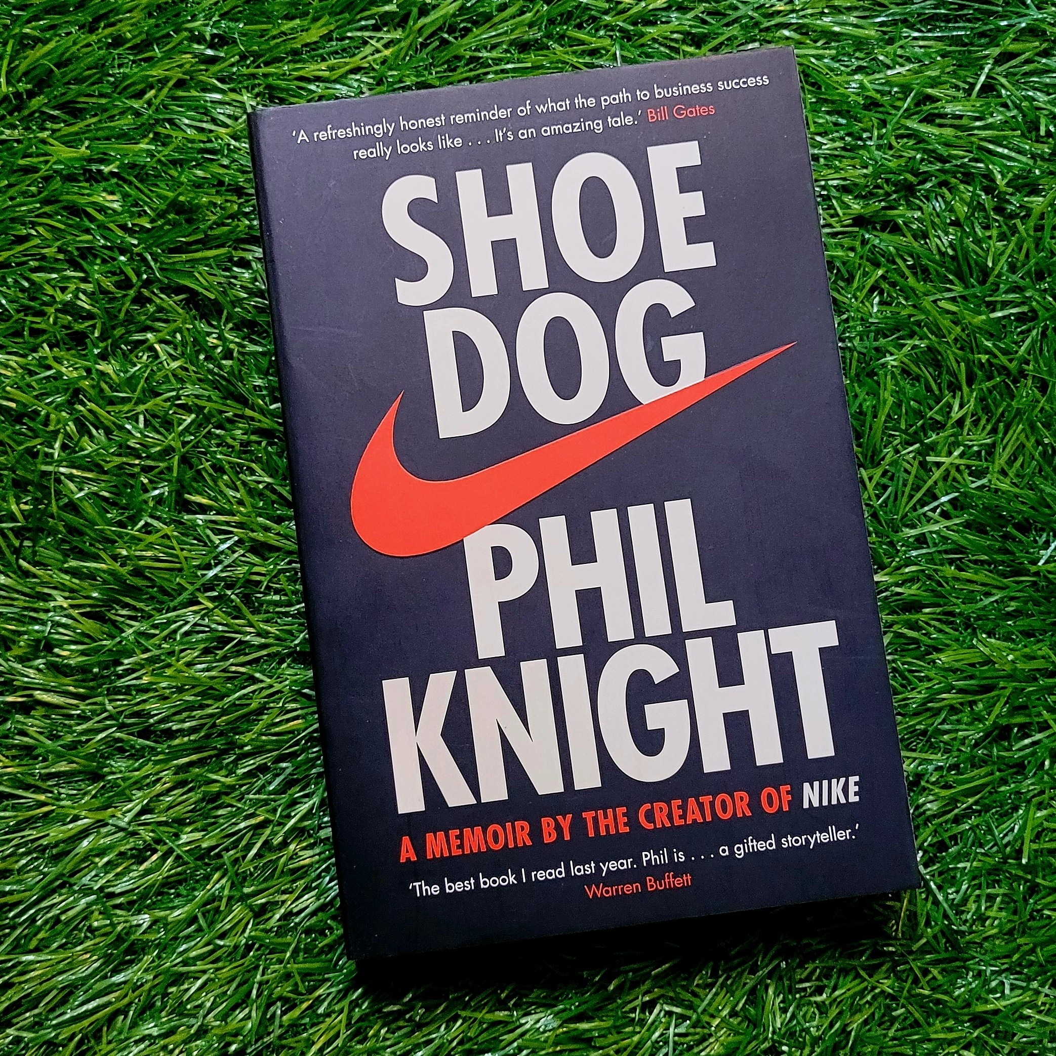 Shoe Dog – Complete Book Summary & All Key Ideas